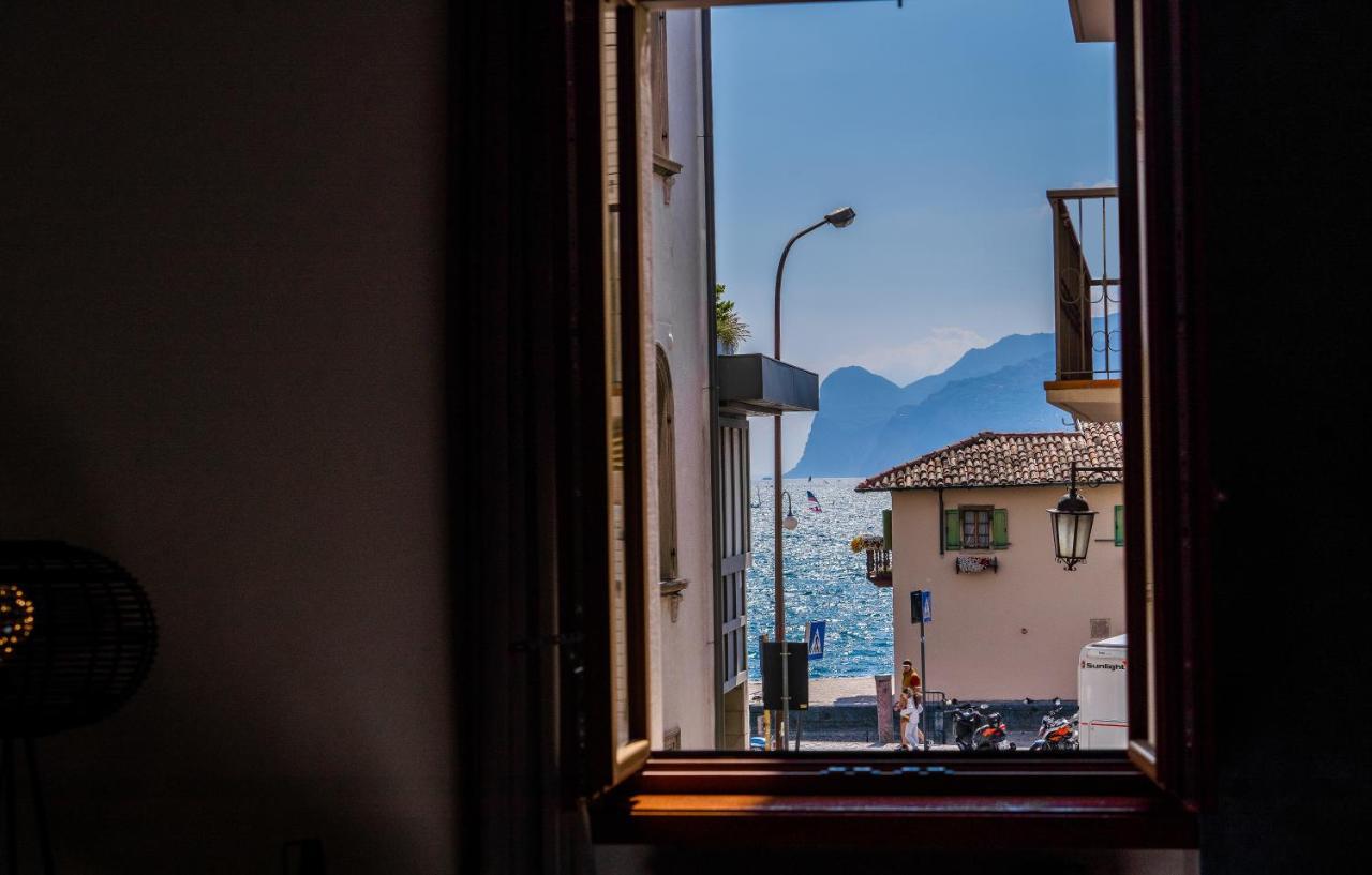 Appartamenti Vasco Renna Surf Center Torbole Sul Garda Εξωτερικό φωτογραφία